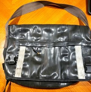 Alchemy Goods Messenger Bag